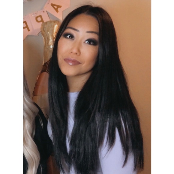 Meet your Posher, Christina - Picture 1 of 1